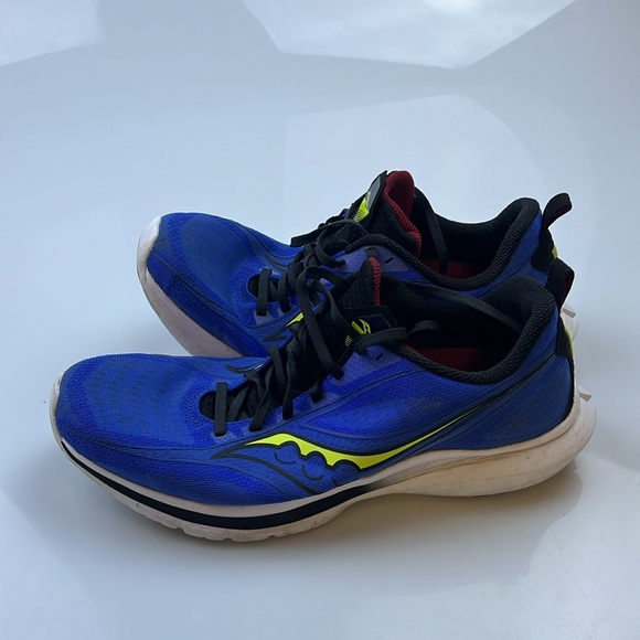 Saucony Kinvara 13 Sneakers - Size 11 - N186-13 - Picture 2 of 5